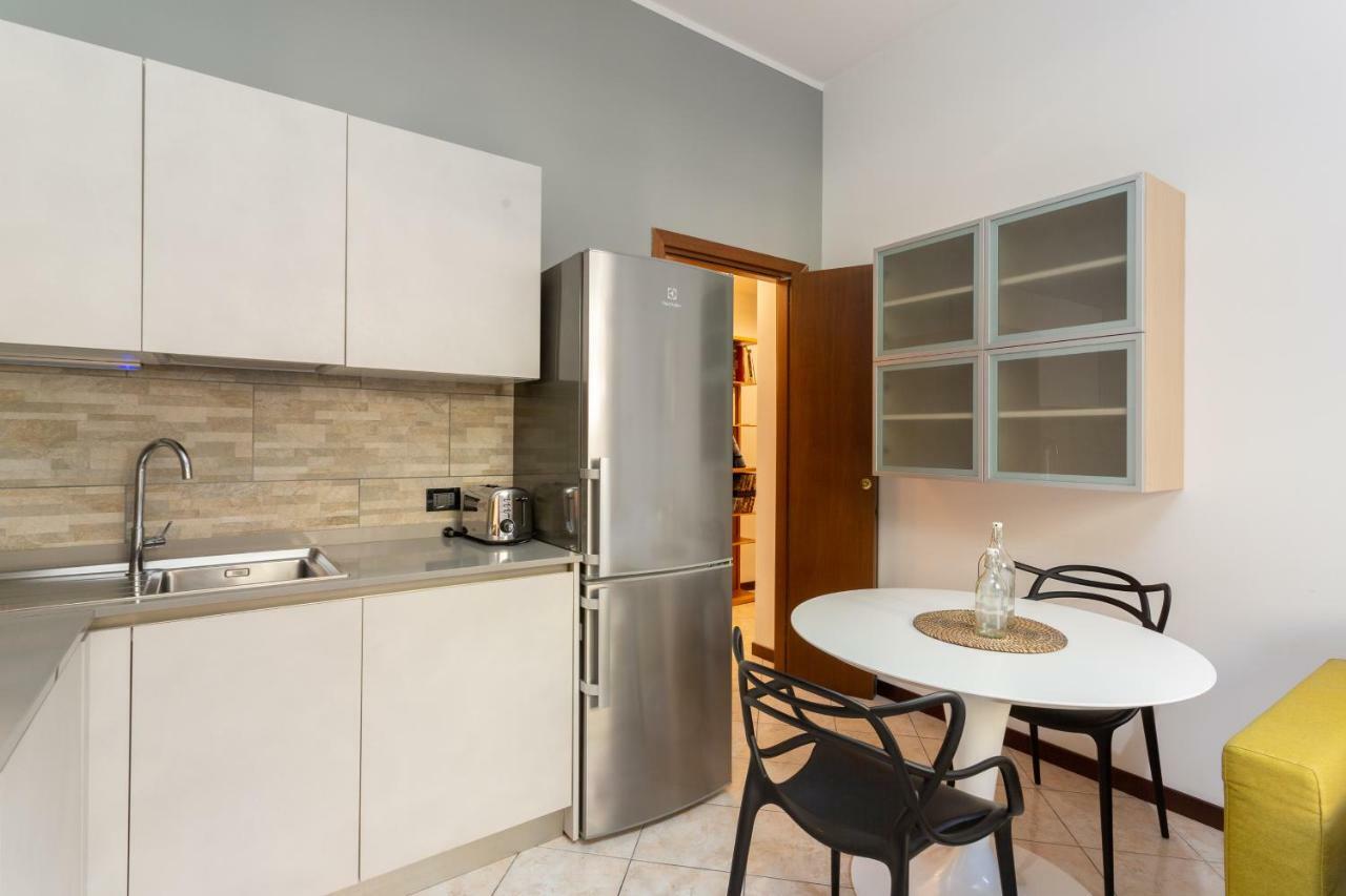The Best Rent - Cozy Studio Apartment In Milan Downtown Extérieur photo